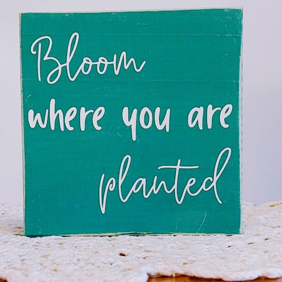Handmade Tiered Tray Decor/Mini Wood Sign/Bloom Where You Are Planted/Home Decor - Picture 1 of 1